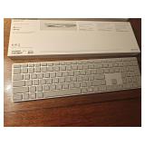 Microsoft Surface Wireless Keyboard Model 1742