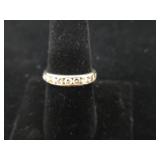 Sz 7 3/4 10K White Gold & Diamond Ring