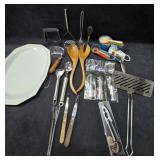 14" Pfaltzgraff Platter & Kitchen Utensils