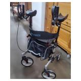 ELENKERï¿½ Upright Walker