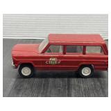 Vintage Tonka Jeep Wagoneer Fire Chief Car