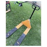 Pallet jack