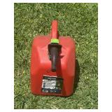 Scepter 5 Gallon SmartControl Gas Can with Rear