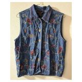 Sz: M, Floral Embroidered Denim Vest