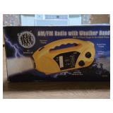 NIB Stone River Gear Emergency AM/FM Radio and