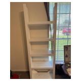 25ï¿½x12ï¿½x71ï¿½ White Wooden 5 Tier Stand