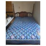 Full Size Bed w/Mattress & Box Springs