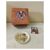 Cigar Box, Mother