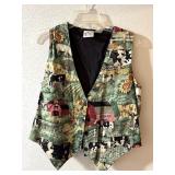 Sz: L, Vintage Farmhouse Cow Printed Vest