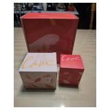 NIB Fill Me With Love Gift Set