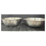 (2) 17' Stainless Mixing Bowls