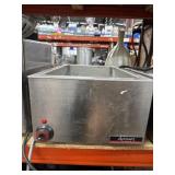 Adcraft Food Warmer, Turns On, Warms Up