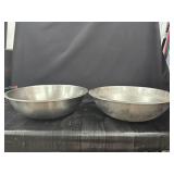 (2) 20' Stainless Mixing Bowls