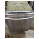 Samsung Dishwasher Stainless Steel 24'x24.5'x34'