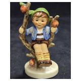 Hummel 'Apple Tree Boy' w/Last Bee Stamp