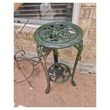 Metal Outdoor Table 25'
