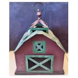 NWT Rustic Barn Birdhouse 11ï¿½x8'x13'