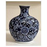 12ï¿½ Blue Chinoiserie Flower Flat Ceramic Vase