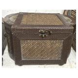 15'x10'x9ï¿½  Lerner plastic faux wood storage box