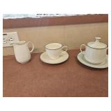 (5pcs) Noritake Ivory China Lorelai 7541