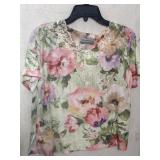 Sz PS Alfred Dunner blouse features a vibrant