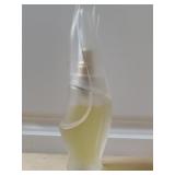 DONNA KARANï¿½ Cashmere Mist Perfume Spray