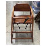 29ï¿½ Tall Commercial Wooden Restaurant High Chair