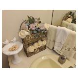 Bathroom Decor & Towels