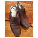 Sam&Libby Brown Suede Heels