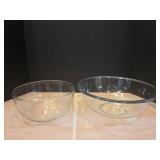 4 QT Pyrex Bowl & 8.25"×4" Clear Glass Bowl