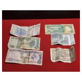 (6) Banknotes from United Arab Emirates,  V
