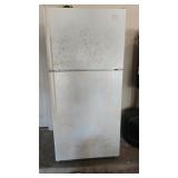 Whirlpool Refrigerator Works (needs cleaning)