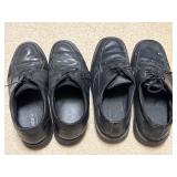 (2) 9.5 Men's Shoes State Streets & ASICS