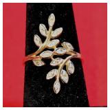 Sz 6 14K Gold & Diamond Ring 3.2 Grams
