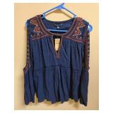 NWT Sz SM American Eagle Cold Shoulder Top