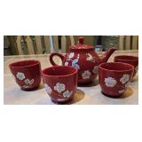 Red Teapot & (4) Cups