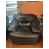 Overstuffed Leather Lounge Chair 40"x32"x31"