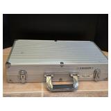 Large Wenger Metal Case w/Assorted Knives,