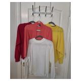 Sz Med-XL Sweaters