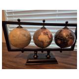 Decorative Triple-globe Tabletop Centerpiece