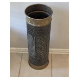 8.5"ï¿½24" Metal Umbrella Holder