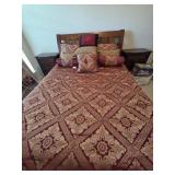 Queen Sz Red & Gold Comforter, Shams &