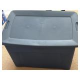Sterilite Blue Plastic Storage Tote with Lid 31ï¿½