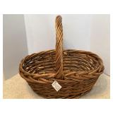 NWT Handwoven Oval Wicker Gathering Basket