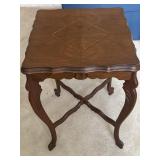 French Provincial Style Walnut Side Table 16ï¿½x26"