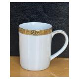 (4) NEW 1991 Gold Buffet by ROYAL GALLERY Mugs