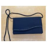 Black Evening Bag 9ï¿½ x 5.25ï¿½ Rhinestone Magnetic