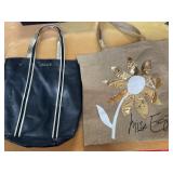 (2) Totes 13.5"x15" & 18"x18"