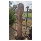 Pillar & lion 6ft