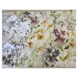 Reversable floral quilt with pillow shams